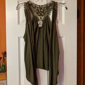 Sleeveless sweater vest